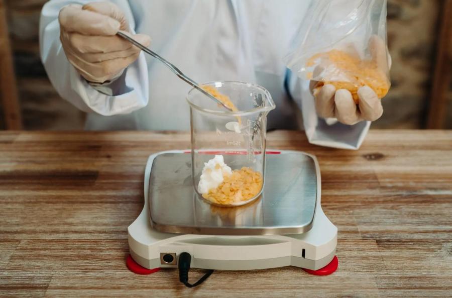 Guía para elegir el emulsionante adecuado para cosméticos de alta gama.